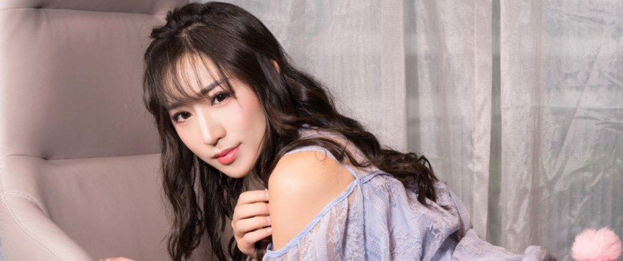 小 伸女生 里官方版